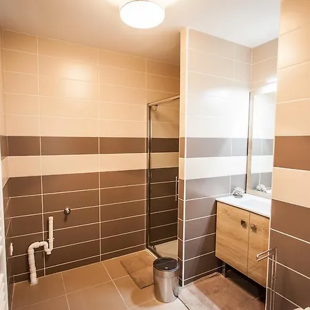 Luckey Homes - Rue Fre Scamaroni Caen